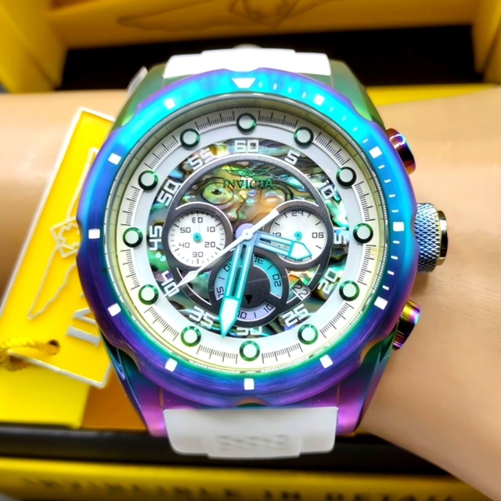 FIRM PRICE-New Invicta Iridescent Speedway Chronograph Men's Watch.